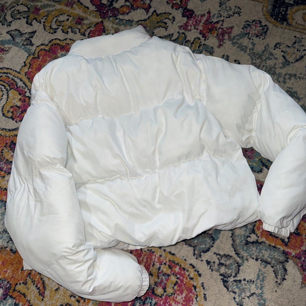 Fabletics White Cropped Puffer Jacket With High C… - image 7